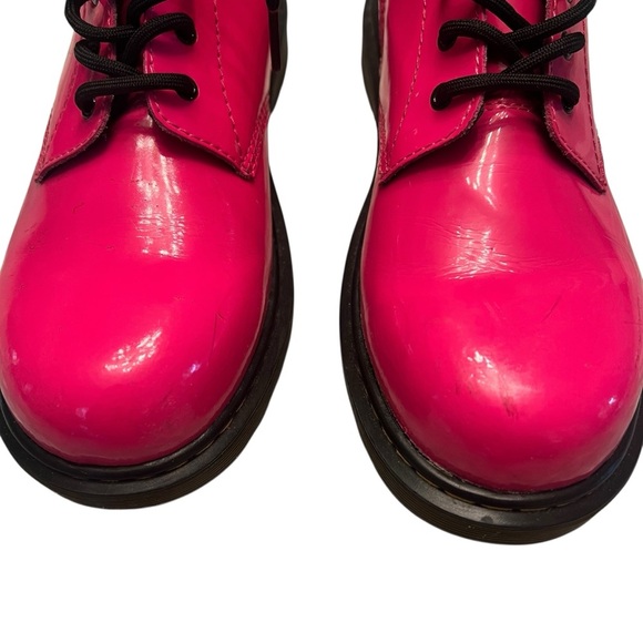 Hot Pink Doc Dr. Martens Patent Leather Delaney 8 Eye Boots Womens US 7 - Picture 4 of 10